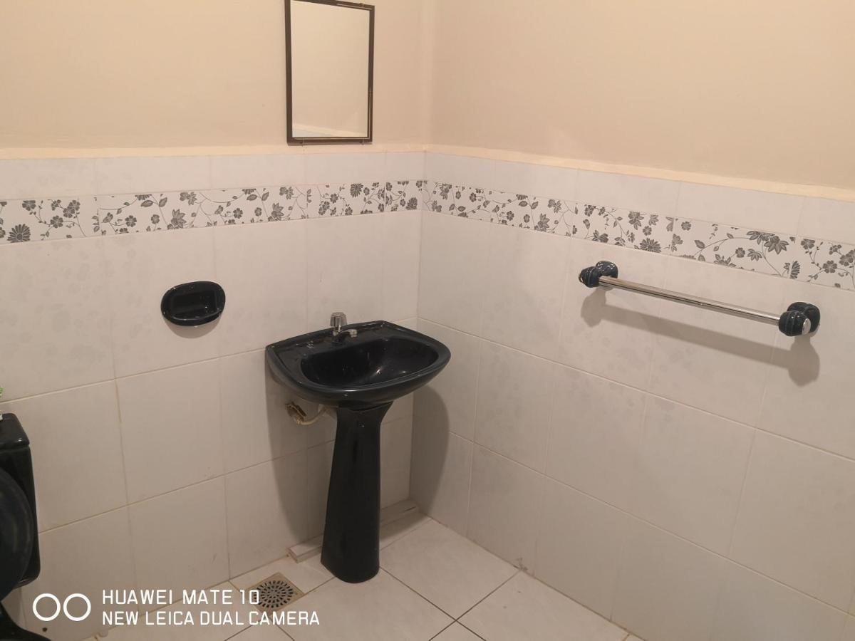 Casa Discreta Cochabamba Hotel Екстериор снимка