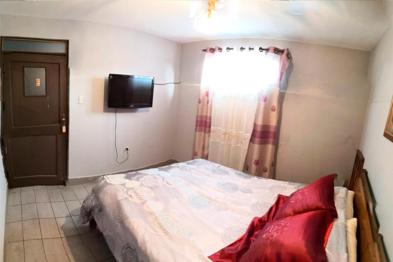 Casa Discreta Cochabamba Hotel Екстериор снимка